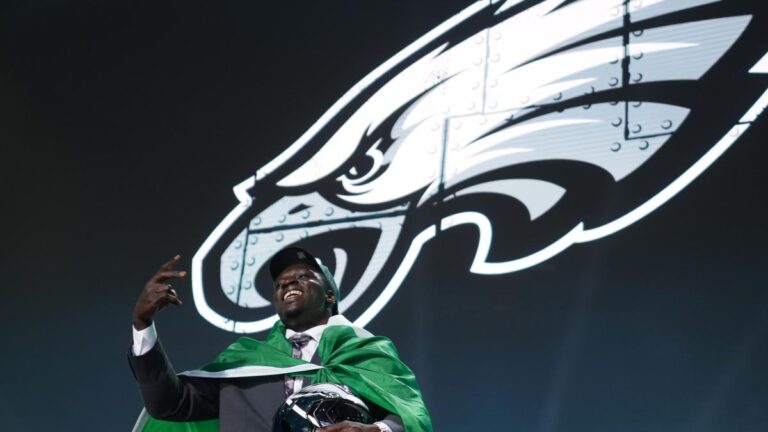 Uar Bernard, el deportista que ha sido seleccionado en el Draft de la NFL sin haber jugado nunca al fútbol americano