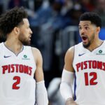 Los Pistons dan señales de vida y los Cavaliers se adelantan