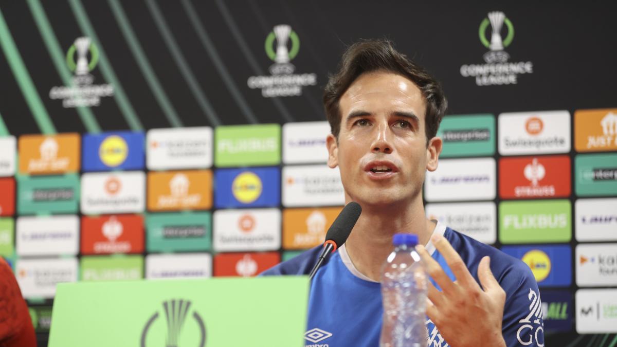 "¿Si Iñigo Pérez se irá al Villarreal? No nos ha contestado, yo ya más no puedo decir"