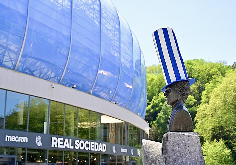 Bildu recuerda a Aitor Zabaleta, hincha de la Real asesinado por un ultra del Atlético, a pocos días de la final de la Copa del Rey