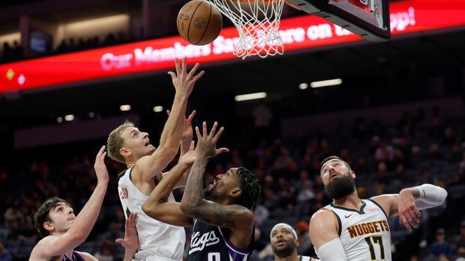 Los Nuggets se llevan el duelo de suplentes contra OKC en la penúltima fecha NBA