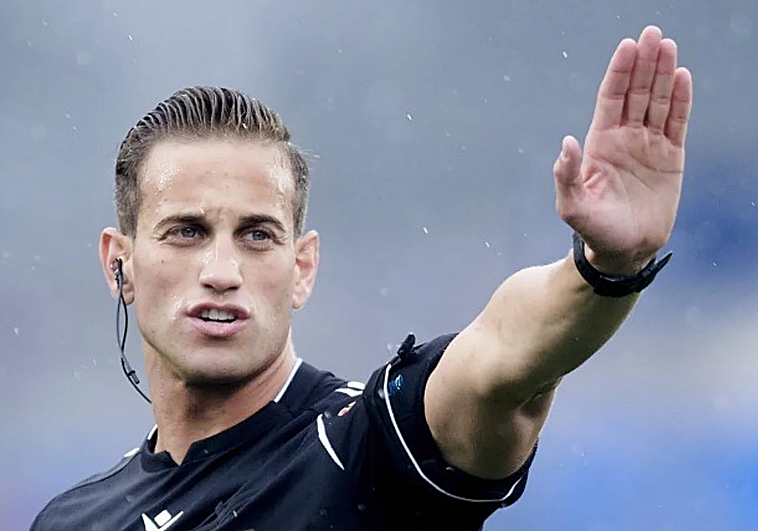 Quién es Alberola Rojas, el árbitro del Atlético de Madrid - Real Sociedad de la final de la Copa del Rey