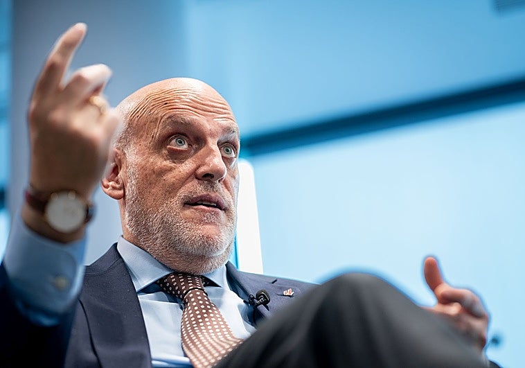 Tebas y los pitos al himno: «Intentaré que se pongan medidas para evitarlos»