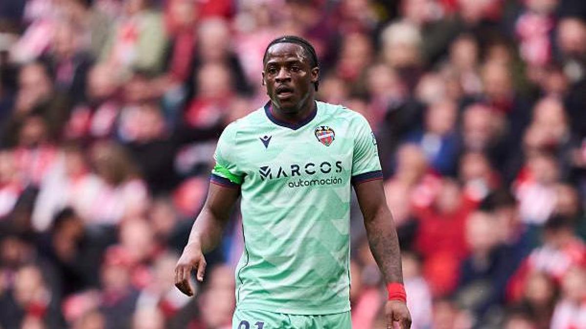 Iborra, sobre Etta Eyong: "Hay que entender cuando un jugador necesita cariño o ayuda"
