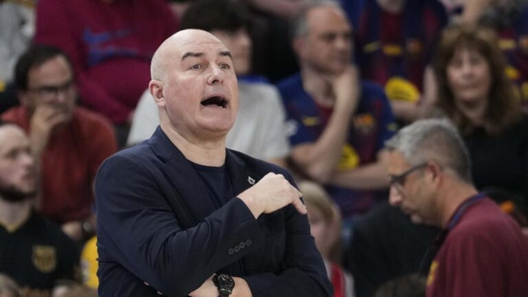 Jaume Ponsarnau, entrenador del Surne Bilbao: "Queremos seguir luchando por cosas que nos vuelvan a dar alegrías"