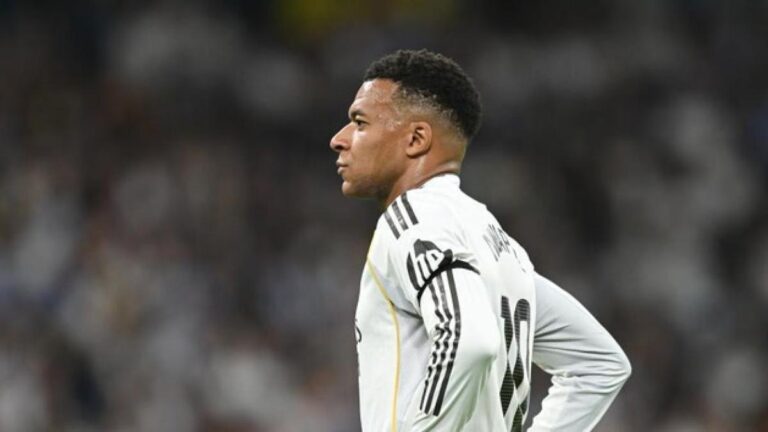 En marcha una plataforma para que el Real Madrid venda a Mbappé