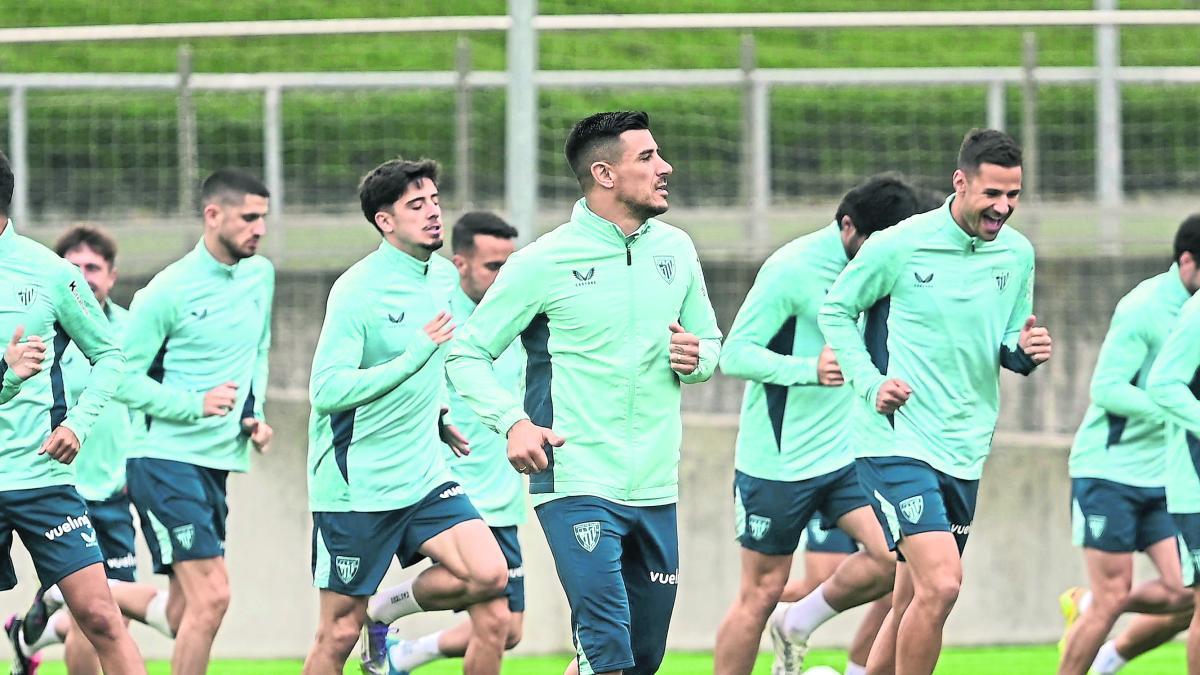 Yuri regresa, Laporte se dosifica