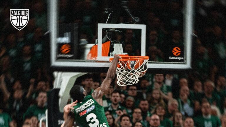 81-78: El Zalgiris remonta 19 puntos y fuerza el cuarto partido