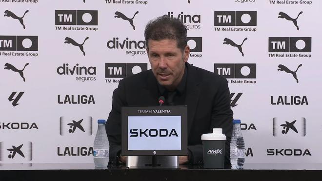 Simeone mete el primer gol del Arsenal-Atlético